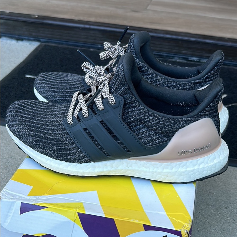 Women’s Ultraboost Size 7.5 Grey Five Ash Pearl (discontinued color)